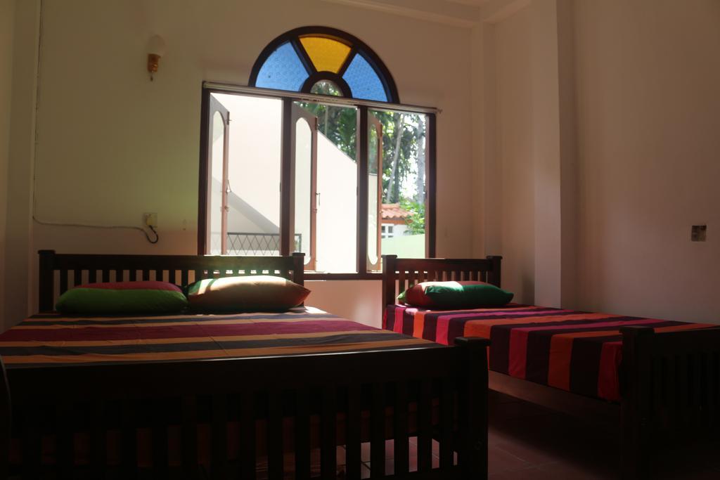 Jungle Guest House 高尔 外观 照片