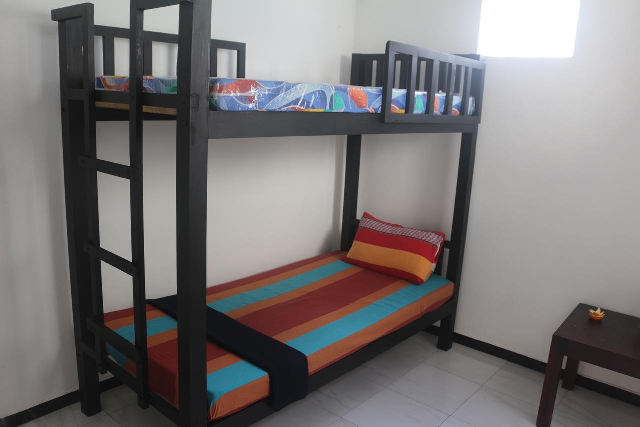 Jungle Guest House 高尔 外观 照片