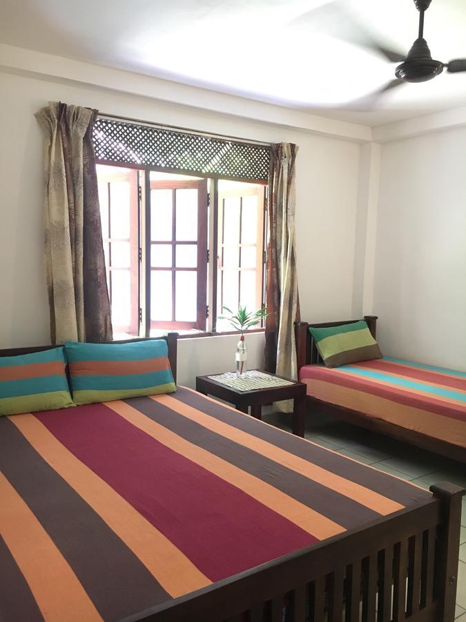 Jungle Guest House 高尔 外观 照片