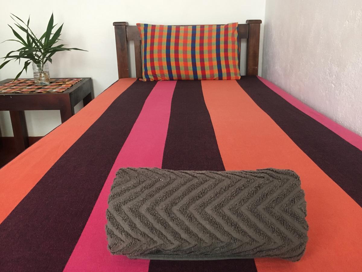Jungle Guest House 高尔 外观 照片