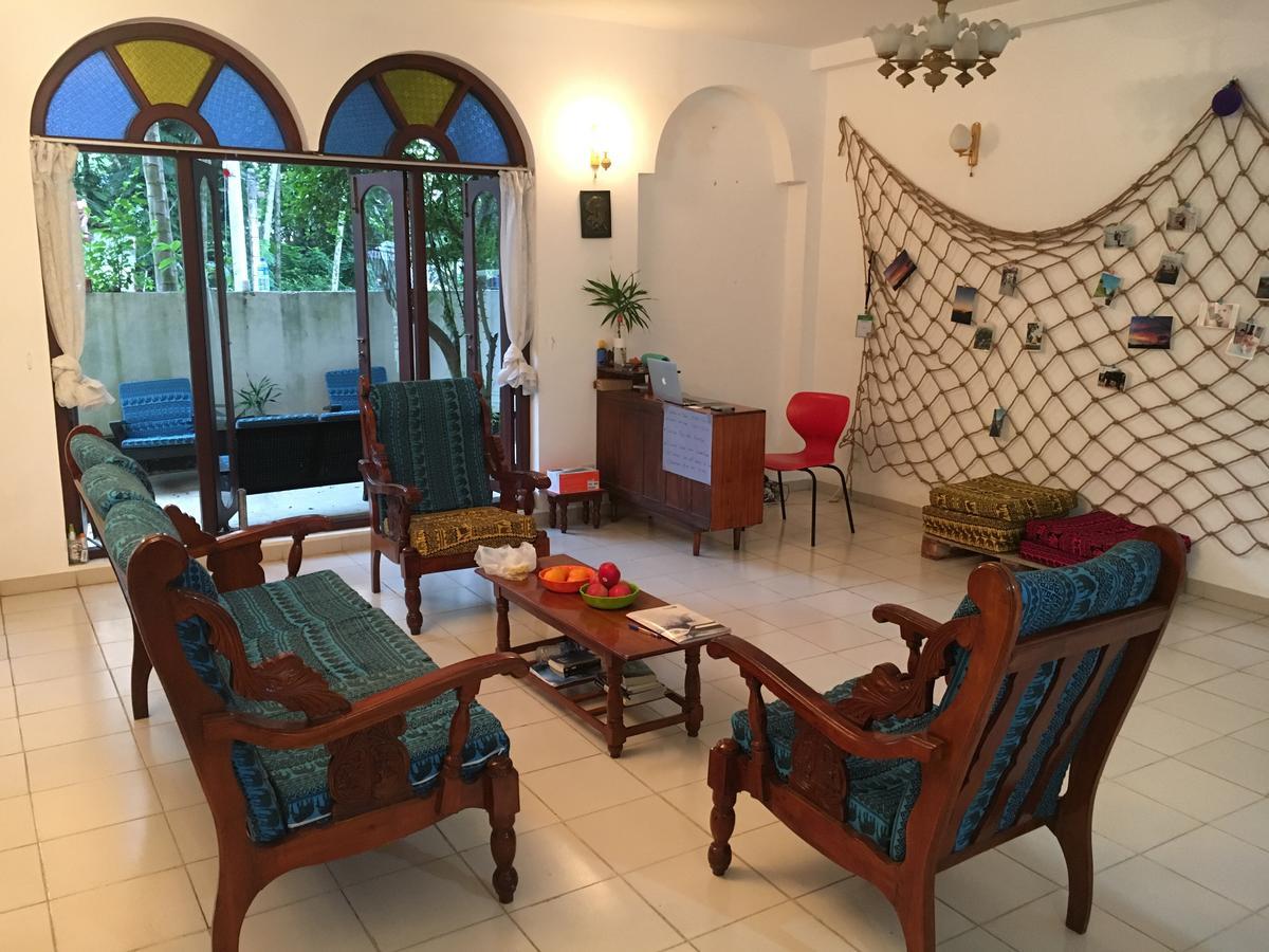 Jungle Guest House 高尔 外观 照片