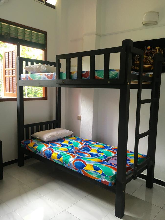 Jungle Guest House 高尔 外观 照片