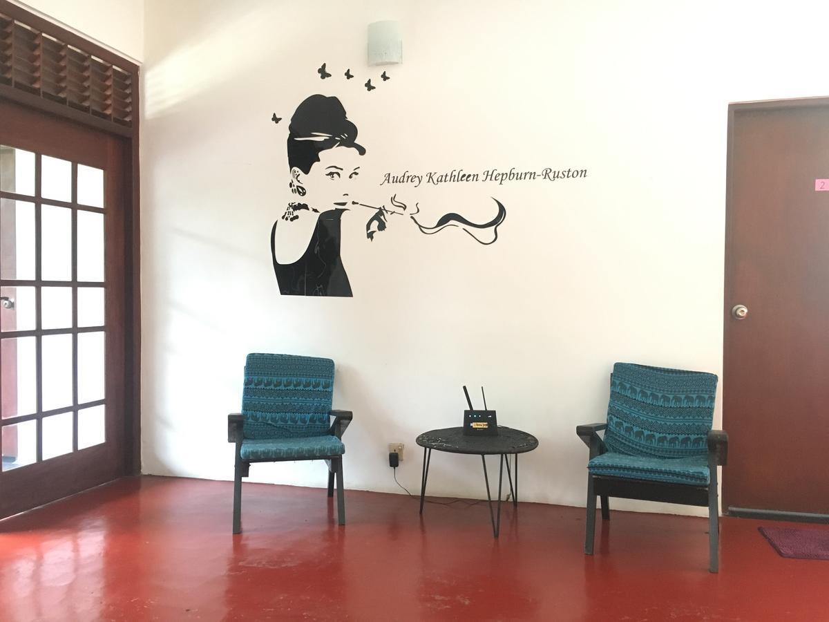 Jungle Guest House 高尔 外观 照片